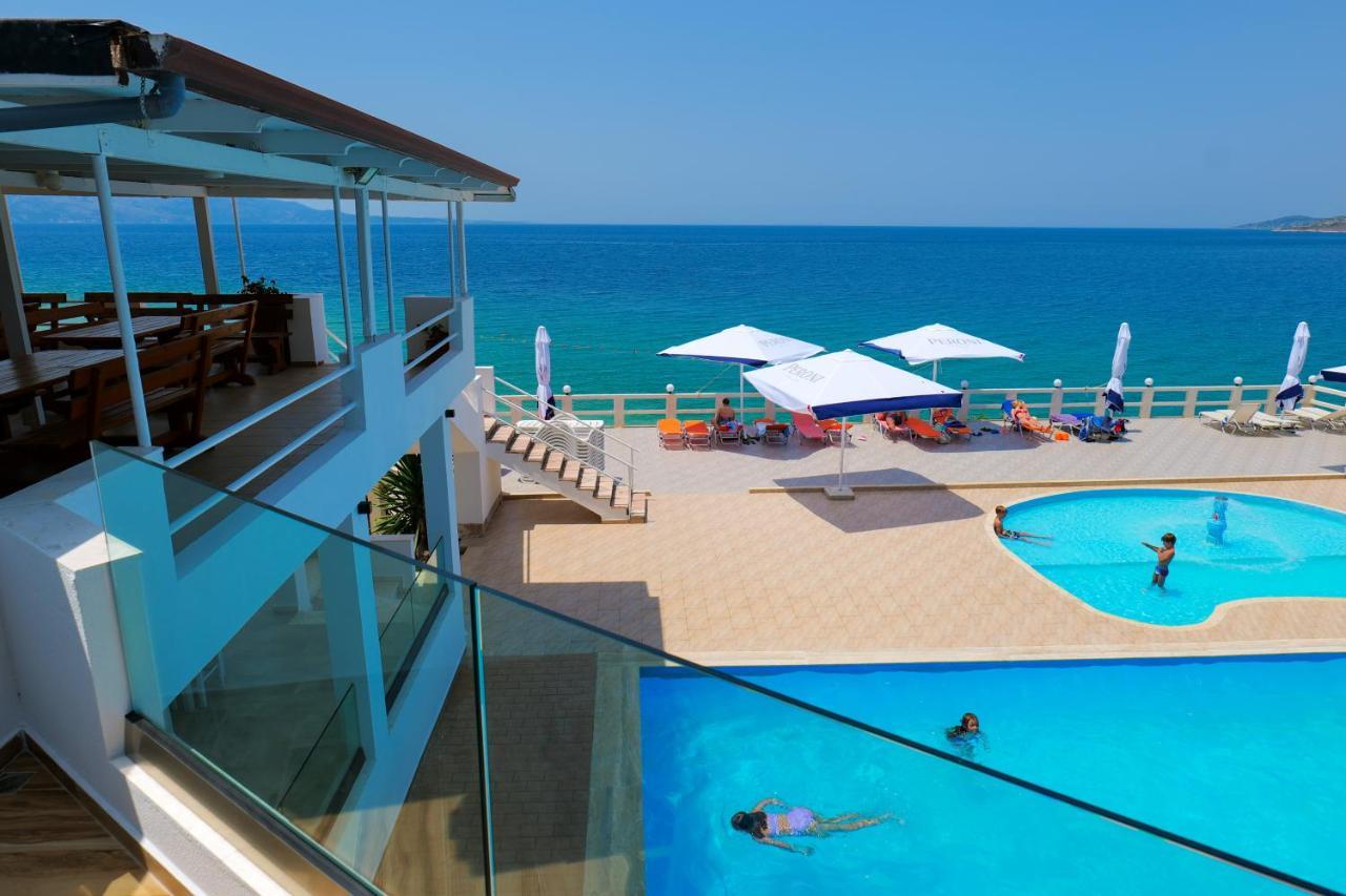 Hotel Emblem Sarande Exterior photo